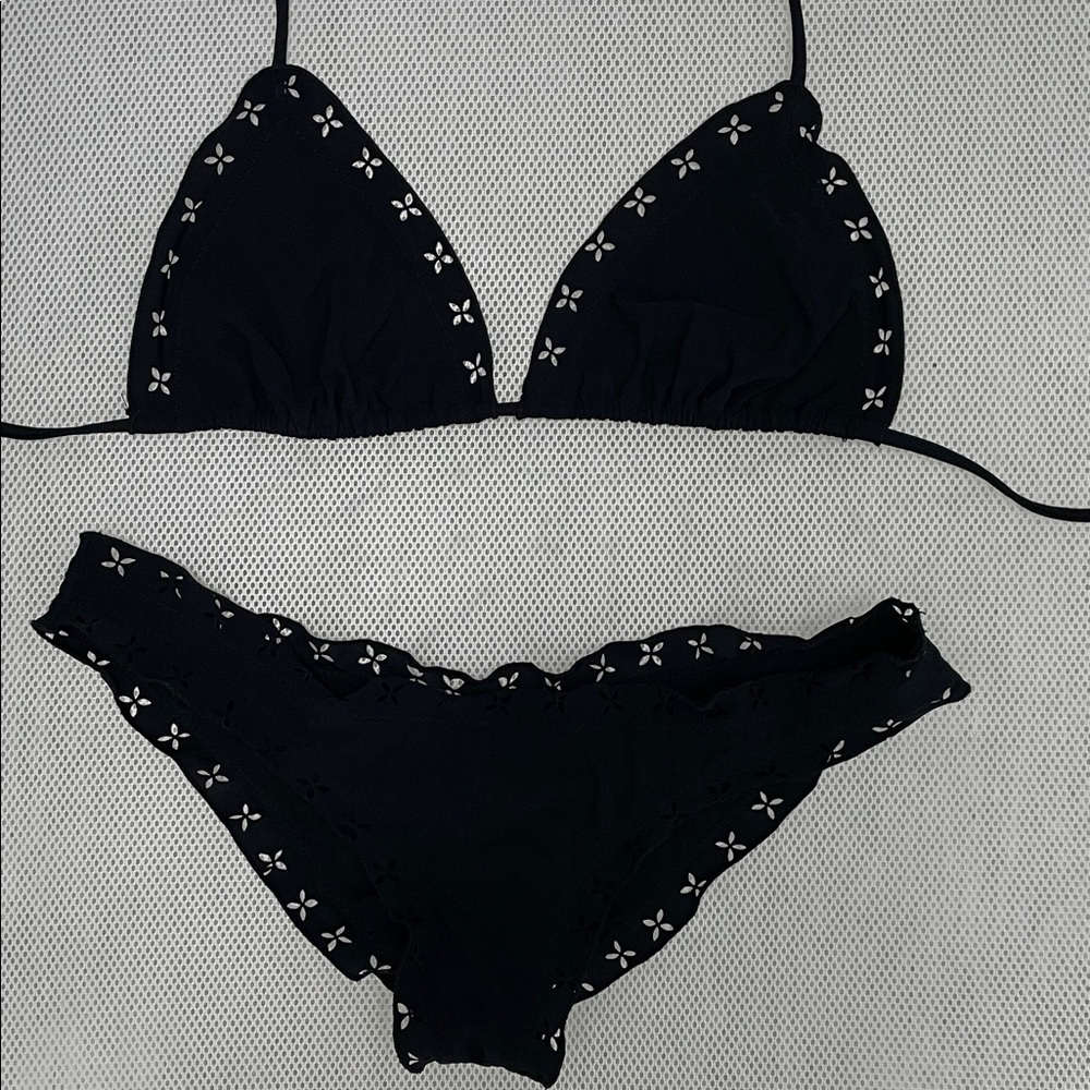 M.    Lovely Black Women's Bikini Set with Openwork Floral Accents